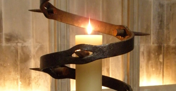 amnesty candle